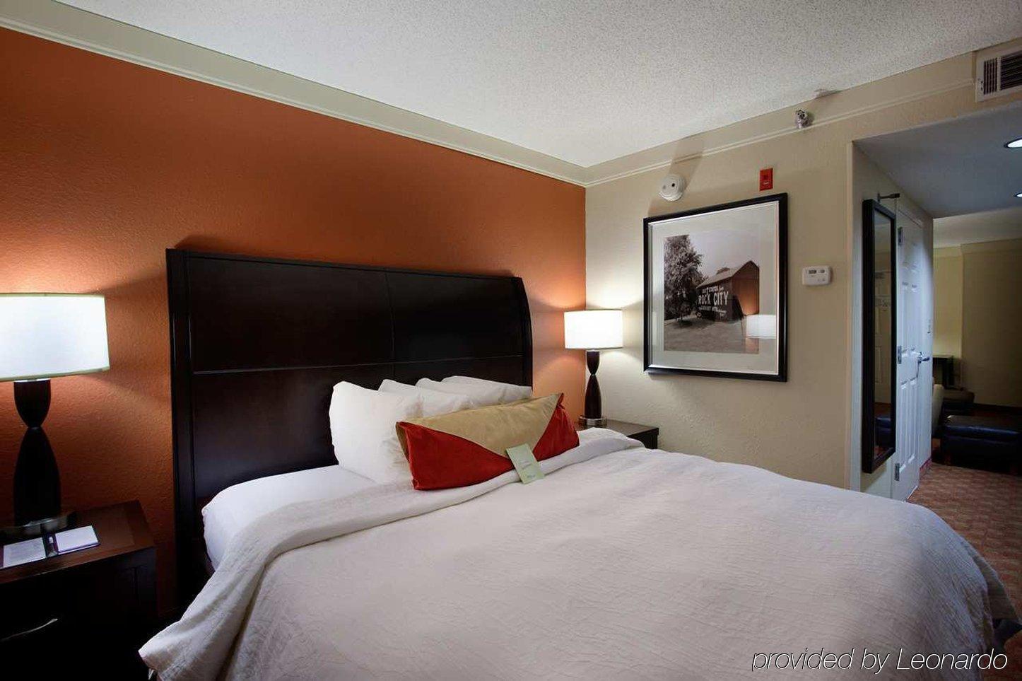 Hilton Garden Inn Chattanooga Downtown Bilik gambar